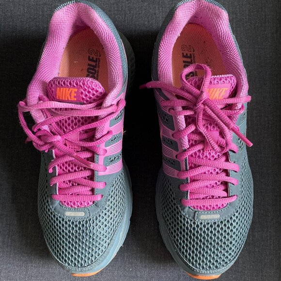 Nike Shoes - Nike Zoom Structure+ 16 Women's Running Shoes Size 8